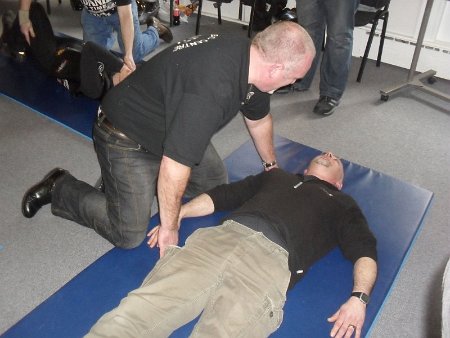 first aid 019